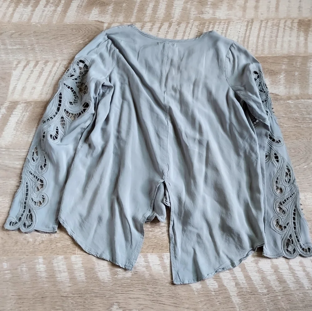Blush Noir Lace-up Top - Picture 3 of 15